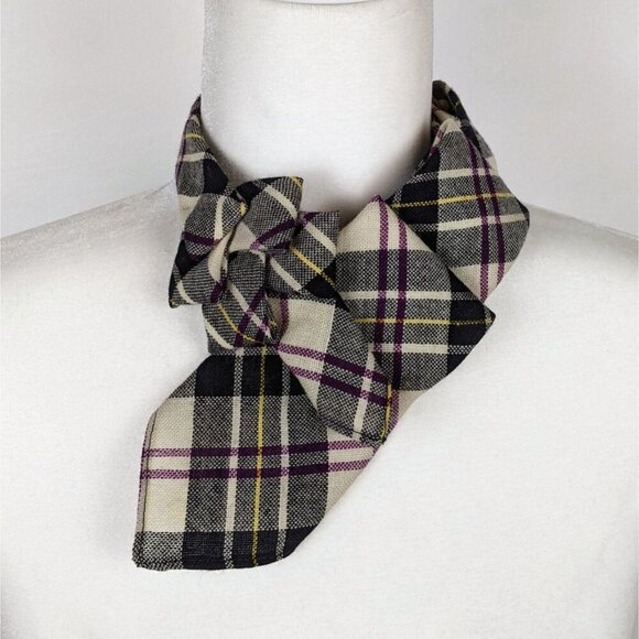 Cream Tartan Ascot for Women - Casual Women's Tie - Unique Scarf - Picture 6 of 8